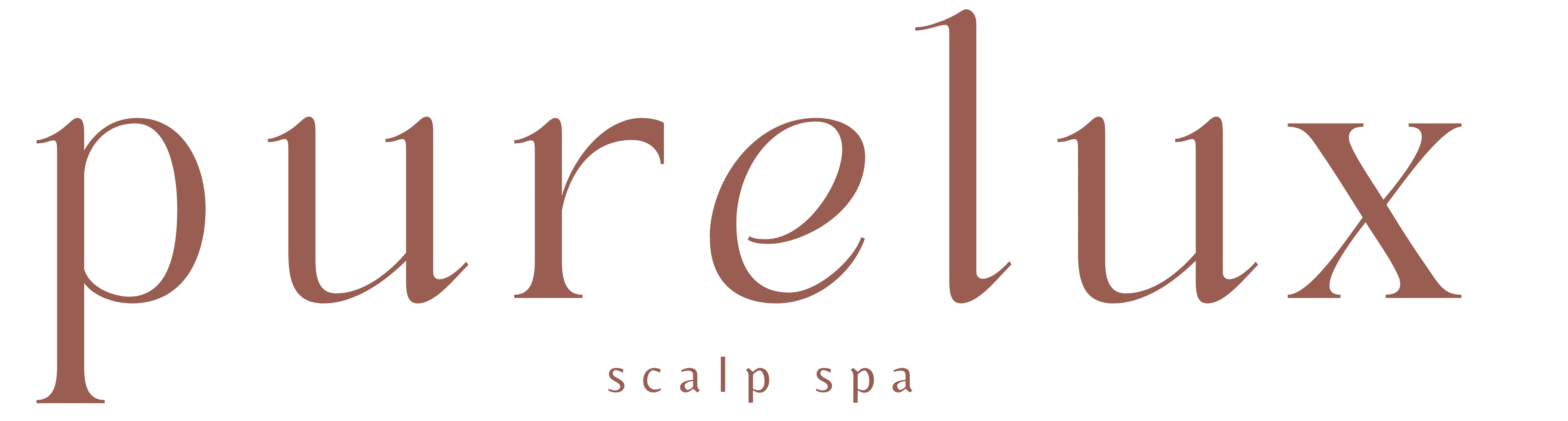 【fruitsalada】peu à beauté Hiru spa Woman Eating Fresh Fruit Salad in Flower Bath Spa Stock